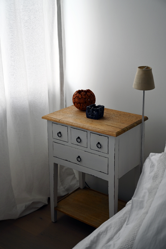 Nachttisch, Vorhang, Dekoration, Lampe